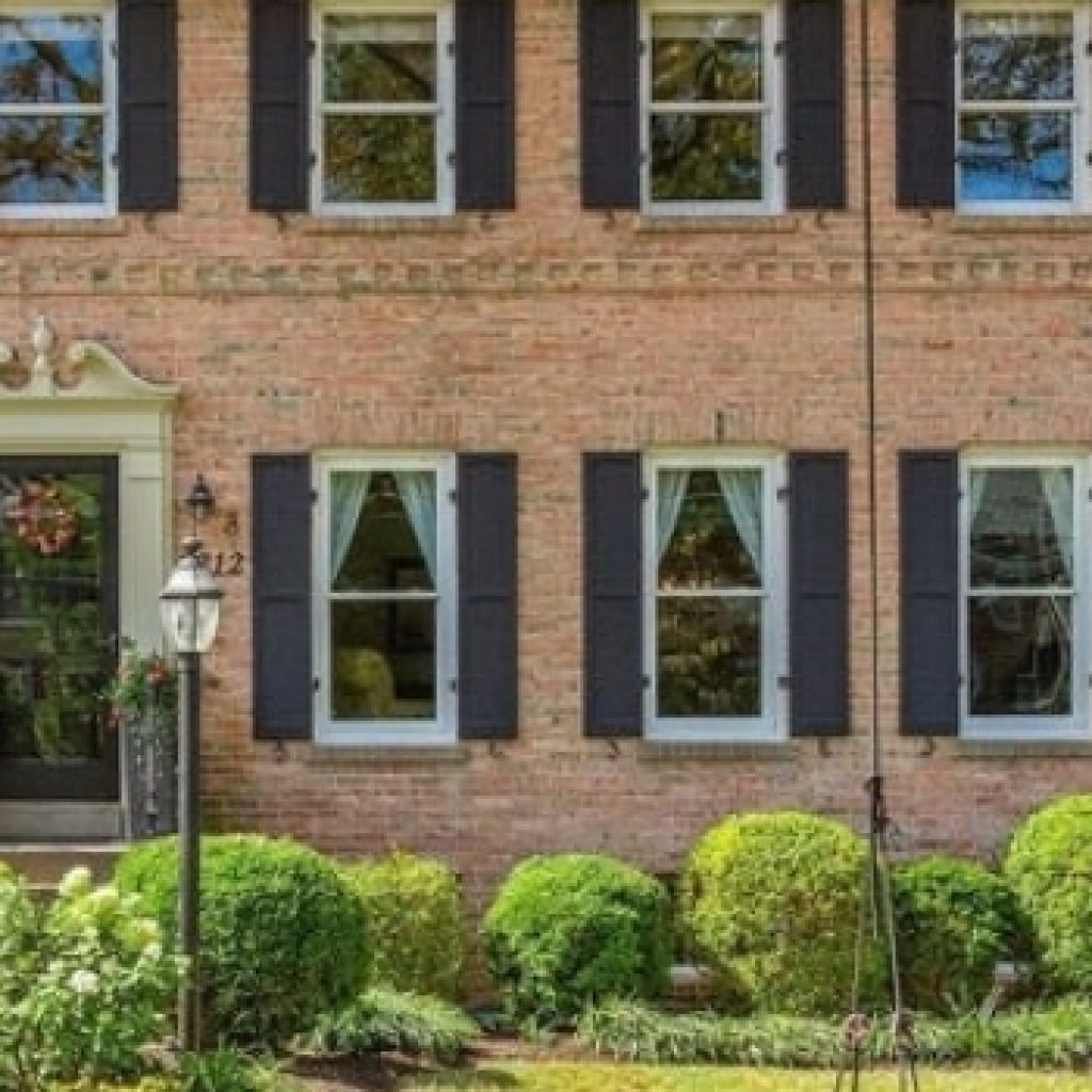 Look Inside: Expanded McLean Home With Tiered Deck