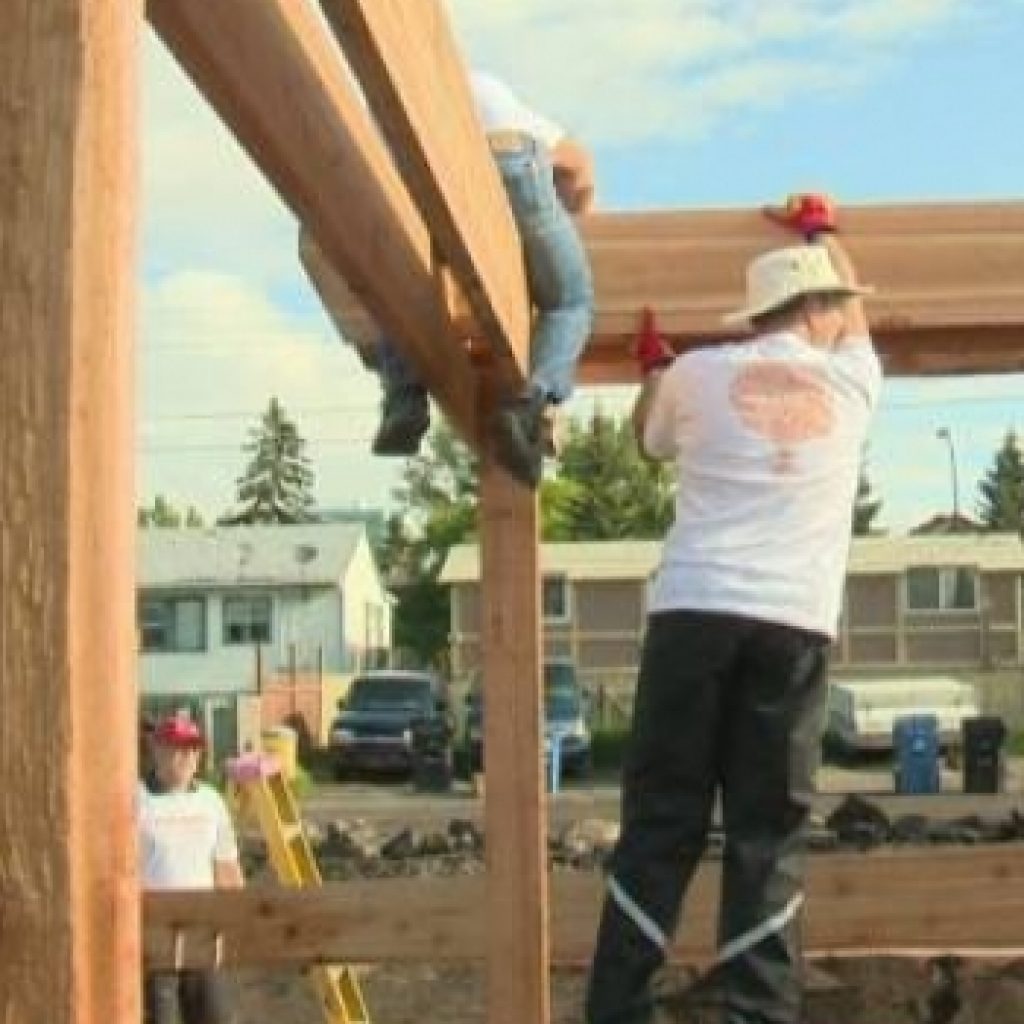 How to Build a Backyard Deck