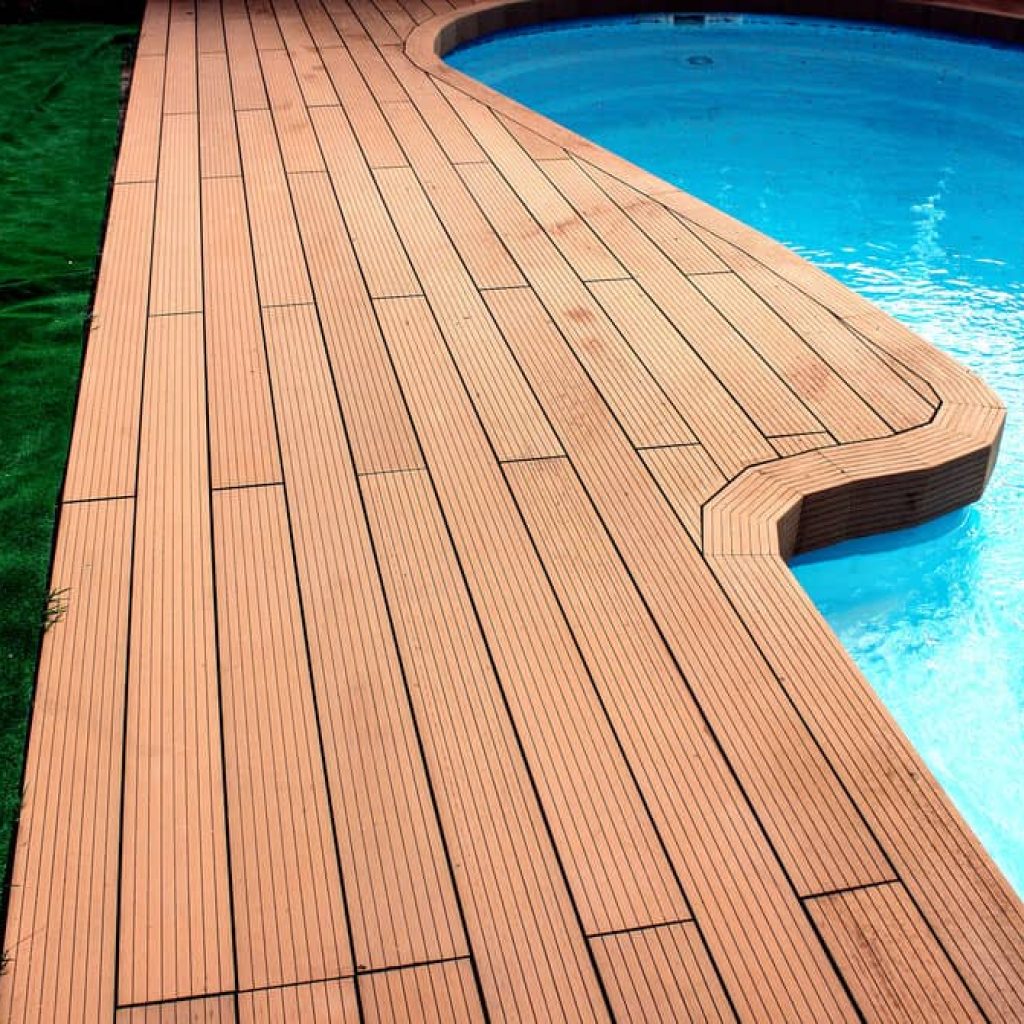 The Advantages of Pool Decking Repair