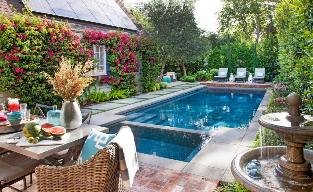 How a Pool Builder Can Enhance Your Property With a Pool Deck